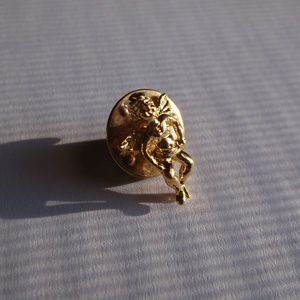 Vintage Gold Angel Lapel/Tie Tack